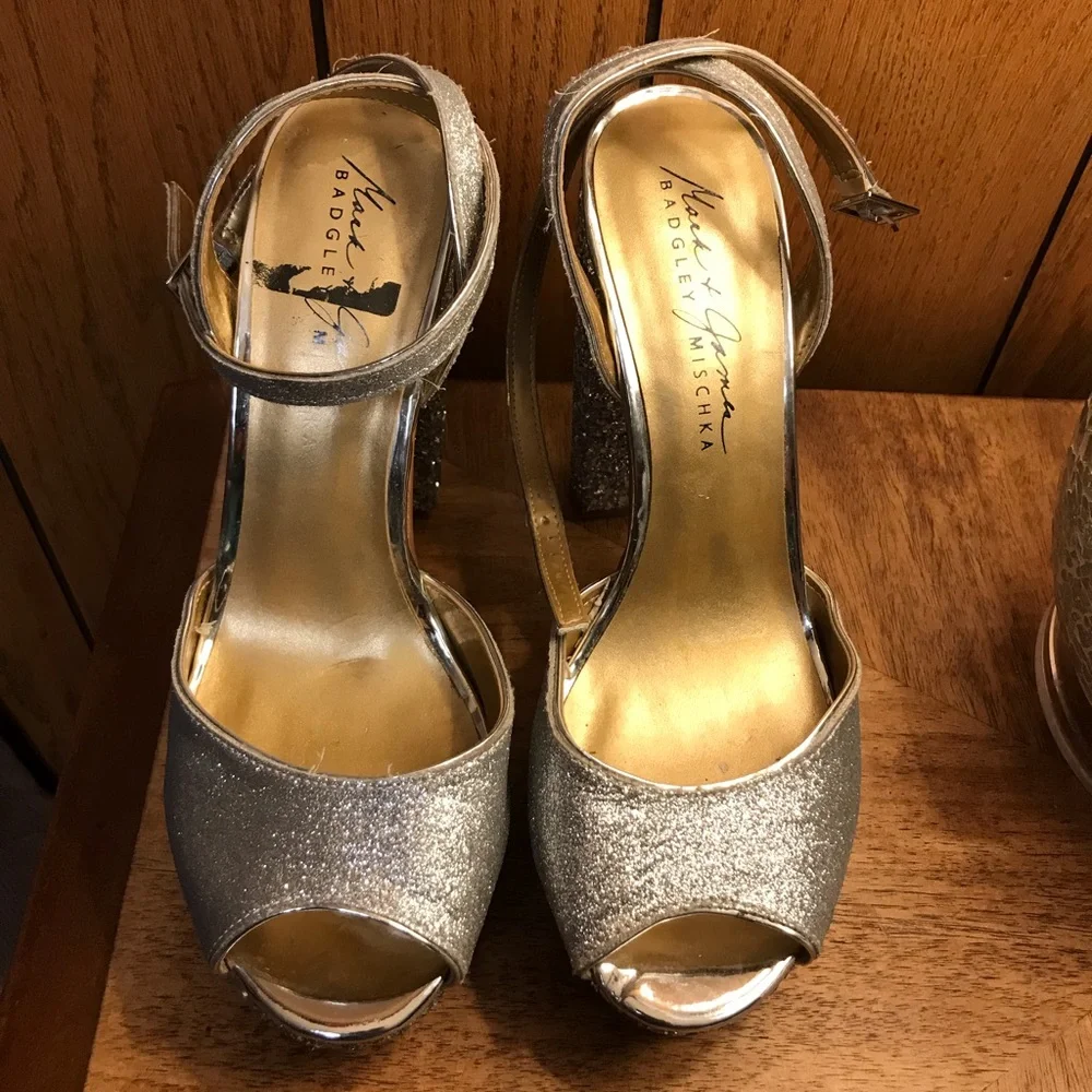 BADGLEY MISCHKA Shoes Open Toe Platform - Silver Sparkle-Size 9 -Good Condition - Picture 6 of 15
